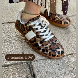 Sneaker