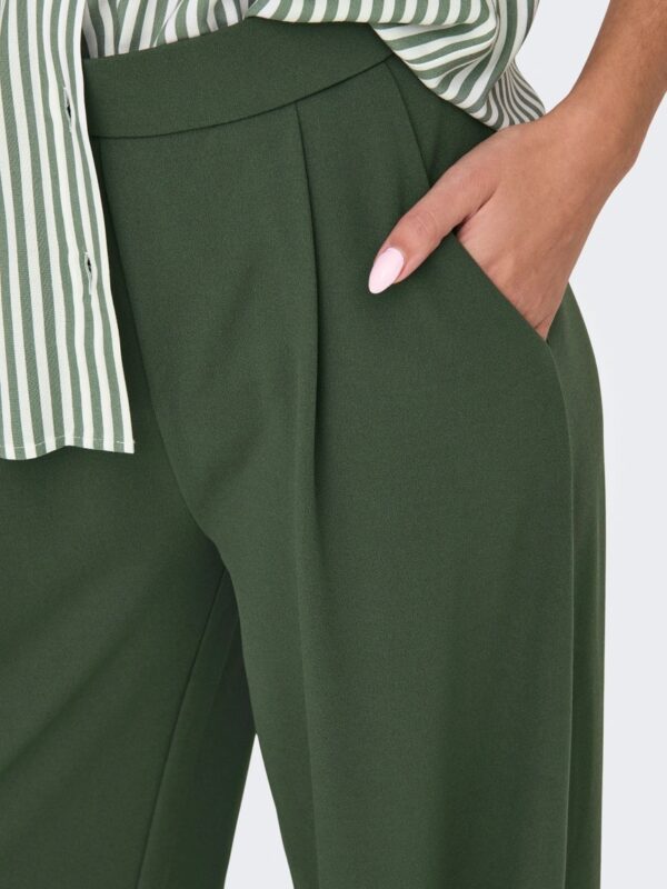 Pantalone - immagine 2