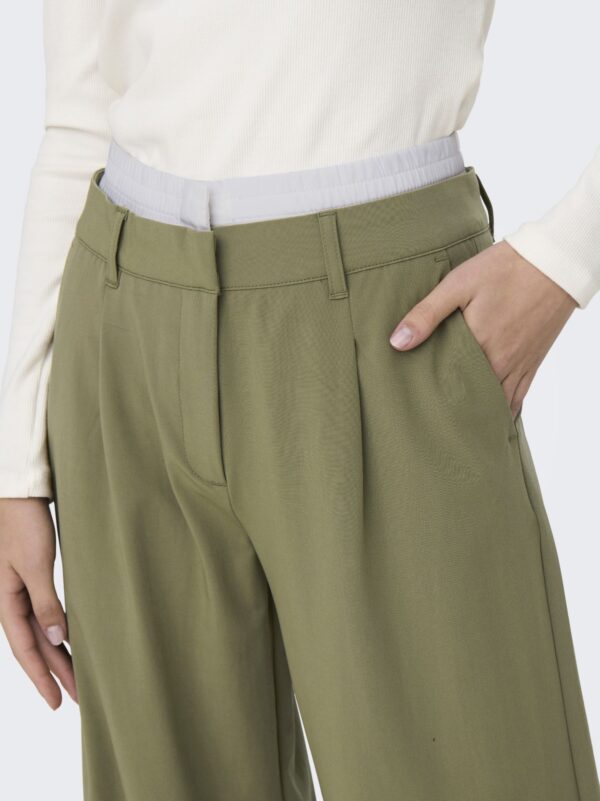 Pantalone - immagine 2